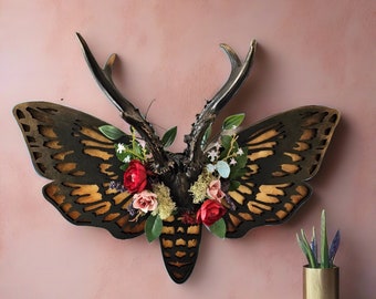 Roe deer antler on Death-head moth frame - with gold background and flowers