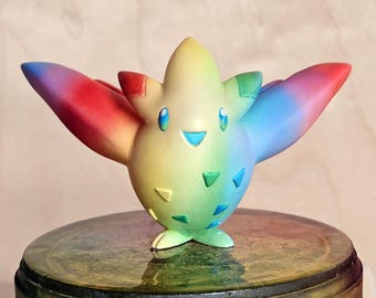 Togekiss Poké vmax statue - hand painted Rainbow Rare - artist Limited Edition