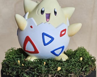 Topegi Poké statue - hand painted by artist