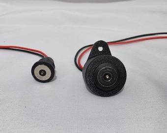 Magnetic Light Connector with 3D Printed Mount | RC Crawler Body Light Quick Disconnect | Grit Force RC