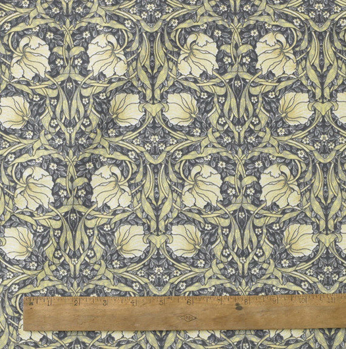 William Morris Pimpernel Cream Heavy Cotton Fabric By The Half Etsy