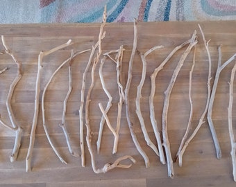 19 Driftwood Pieces Curly -- 40 to 60 cm (15.7" to 23.6") -- Drift Wood Branches for Centerpieces, Vase Filling, Home / Office / Hotel Decor