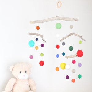 Driftwood and Felt Balls Mobile For Gender Neutral Nursery -- Kinetic Baby Mobile Felt Balls from 2.5 to 4 cm (1" to 1.6") -- Made to Order