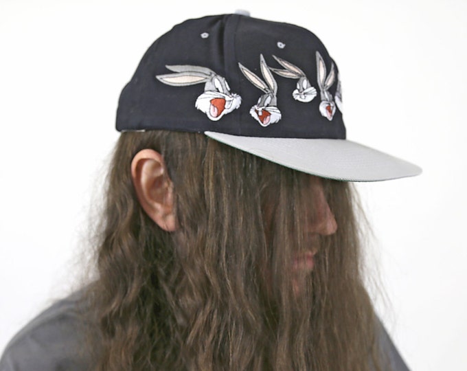 Featured listing image: Vintage 1990s Looney Tunes BUGS BUNNY Snapback Ballcap Hat