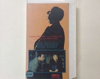 The Trouble With Harry [VHS]  Shirley MacLaine, Alfred Hitchcock