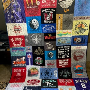T-shirt Quilts Custom, Memory Quilt, Custom Order Quilt, You Pick Size - Using Your Shirts - DEPOSIT ONLY