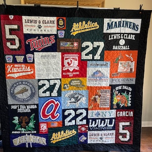 T-shirt Quilts Custom, Memory Quilt, Custom Order Quilt, You Pick Size - Using Your Shirts - DEPOSIT ONLY