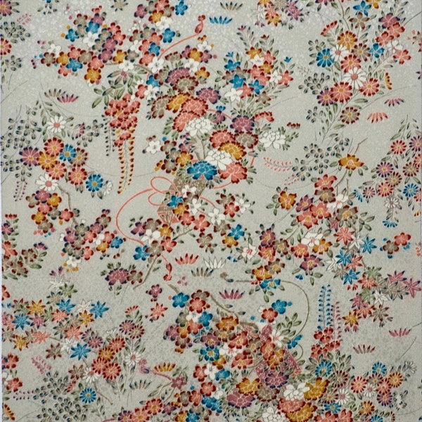 Vintage Japanese kimono fabric - Floral chirimen silk kimono fabric