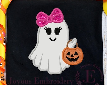 Hallowen Ghost Girl Machine Embroidery Design-Spooky Season Machine Embroidery File in 4 Sizes
