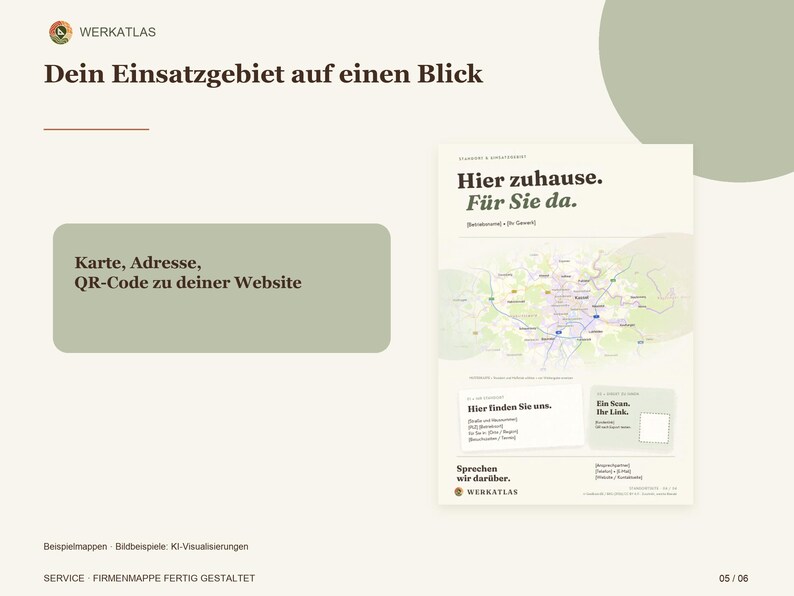 Op de afbeelding: Een presentatiedia met de titel Dein Einsatzgebiet auf einen Blick, voorzien van een kaartafbeelding, de tekst Hier zuhause. F&uuml;r Sie da. en een tijdelijke aanduiding voor een QR-code. De lay-out bevat secties voor adresgegevens en links.