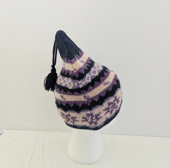 Vintage Winter Hat Purple and Pink Wool With Snowflakes  display picture 1