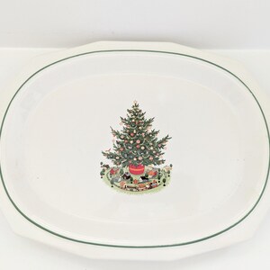 Vintage Pfaltzgraff Christmas Heritage Platter 14&quot;  White and Green Stoneware Serving Plate 1990s