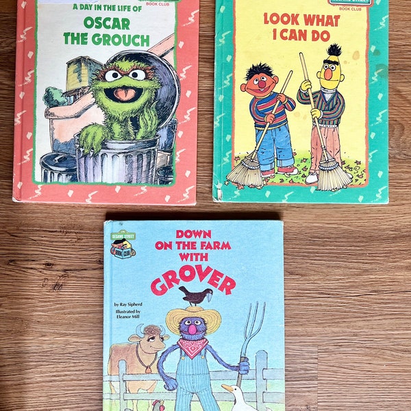 3 Sesame Street Book Club Hardcovers/Vintage Children’s Stories Book Lot collection//Down on the farm, looks what I can do, Oscar the grouch