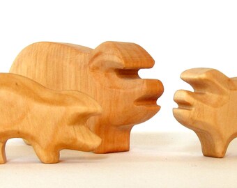 Pig Family, Pig with Piglets, Wooden animals, Waldorf Toys