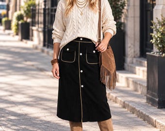 Czarna spódnica midi z kieszeniami w stylu Western Boho, zapinana z przodu na guziki