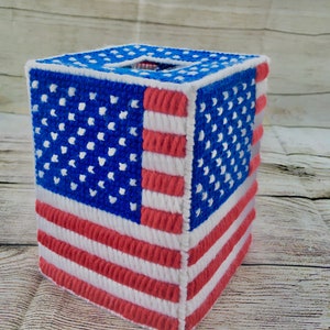 USA Patriotic American Flag Tissue Cover in Plastic Canvas, july 4th, Memorial Day, forth of july 画像 5