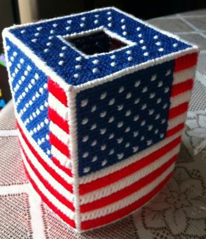 USA Patriotic American Flag Tissue Cover in Plastic Canvas, july 4th, Memorial Day, forth of july 画像 6