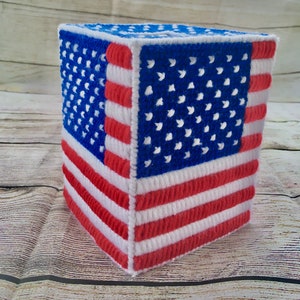 USA Patriotic American Flag Tissue Cover in Plastic Canvas, july 4th, Memorial Day, forth of july 画像 2