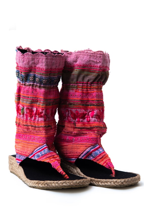 Brodés rose Bohème - sandales - tongs Tribal Unique - Textile ethnique été bottes - taille UE 39,5 et 38,5 Brodés rose Bohème - sandales - tongs Tribal Unique Unique Unique - Textile ethnique été bottes - taille UE 39,5 et 38,5 5054f6