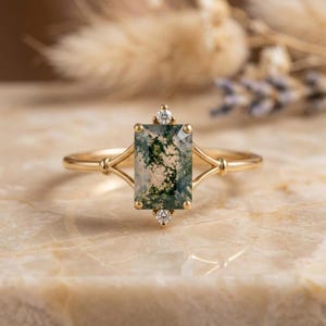 Emerald Moss Agate Diamond Accent Split Shank Ring Gold, Nature Inspired Forest Core Engagement Band, Fine Jewelry Gift
