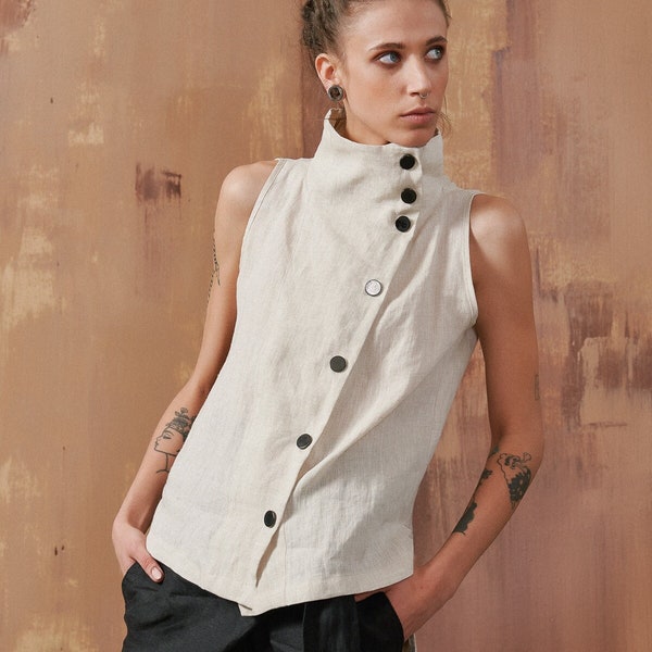 Sleeveless Linen Buttoned Top A90465