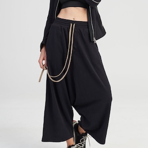 Cropped Drop Crotch Pants A90722