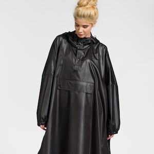 One Size MAXI Raincoat