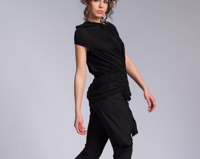 Two-Piece Set of Twisted Drapes Top and Jersey Wrap Pants A92254