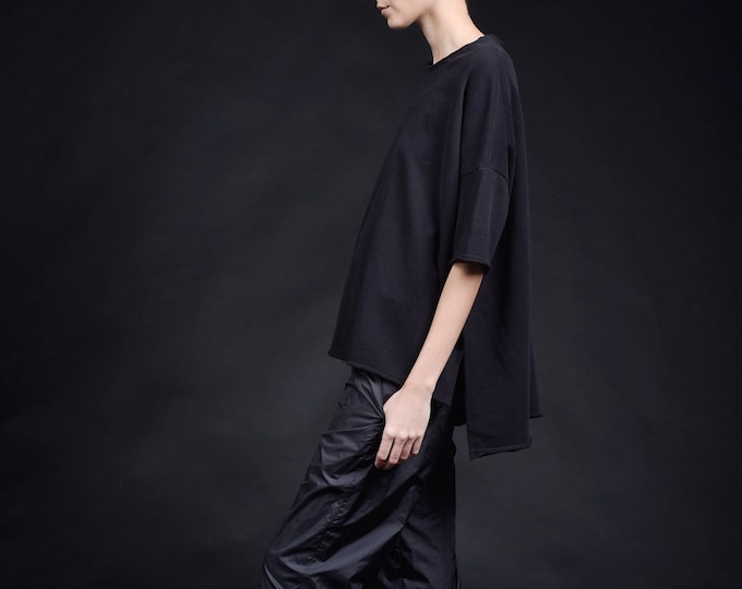 Short sleeve crop top blouse, Cotton Oversize Top,  Plus size Asymmetrical Swetshirt A12793