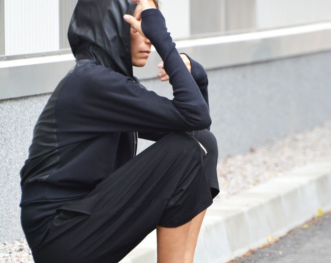 Short Extravagant double zipper Hoodie A90519