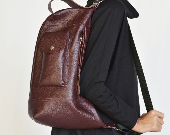 Extravagant crossbody backpack A90526