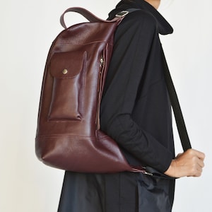 Extravagant crossbody backpack A90526