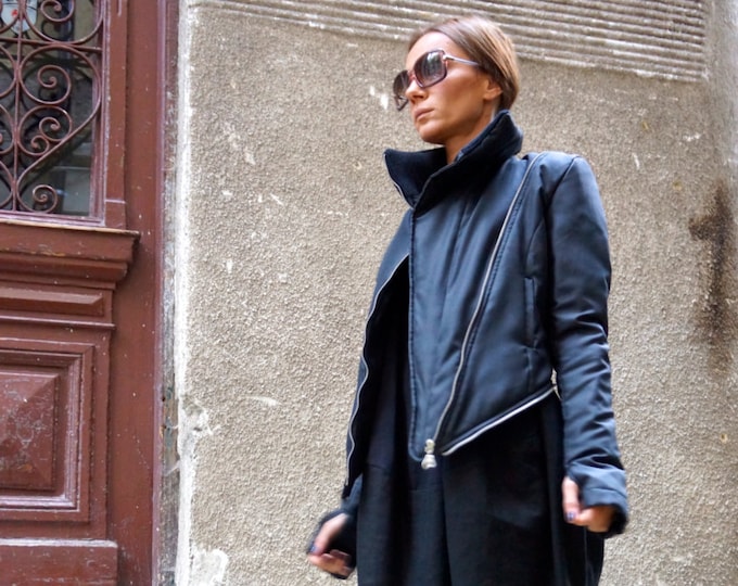 NEW Winter Warm Asymmetric Extravagant Black Coat / Waterproof Windproof Quilted  Detachable Coat by Aakasha A07149