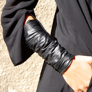 Black Extravagant Leather Bracelet / Genuine Leather Cuff   by AAKASHA A17187