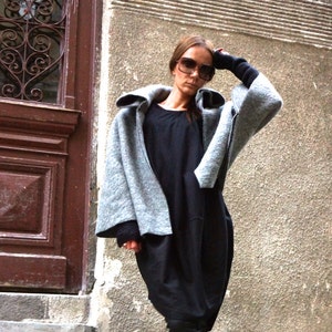 NEW Autumn / Winter  Wool Grey Bolero / Extravagant Jacket / Wool Blend Coat  by Aakasha A01150