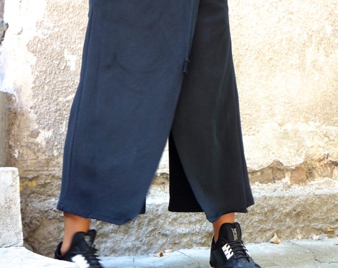 Loose Cotton  Harem Pants / Drop Crotch Wide Leg Pants , Skirt like Pants / Extravagant Black Warm Pants by AAKASHA A05320