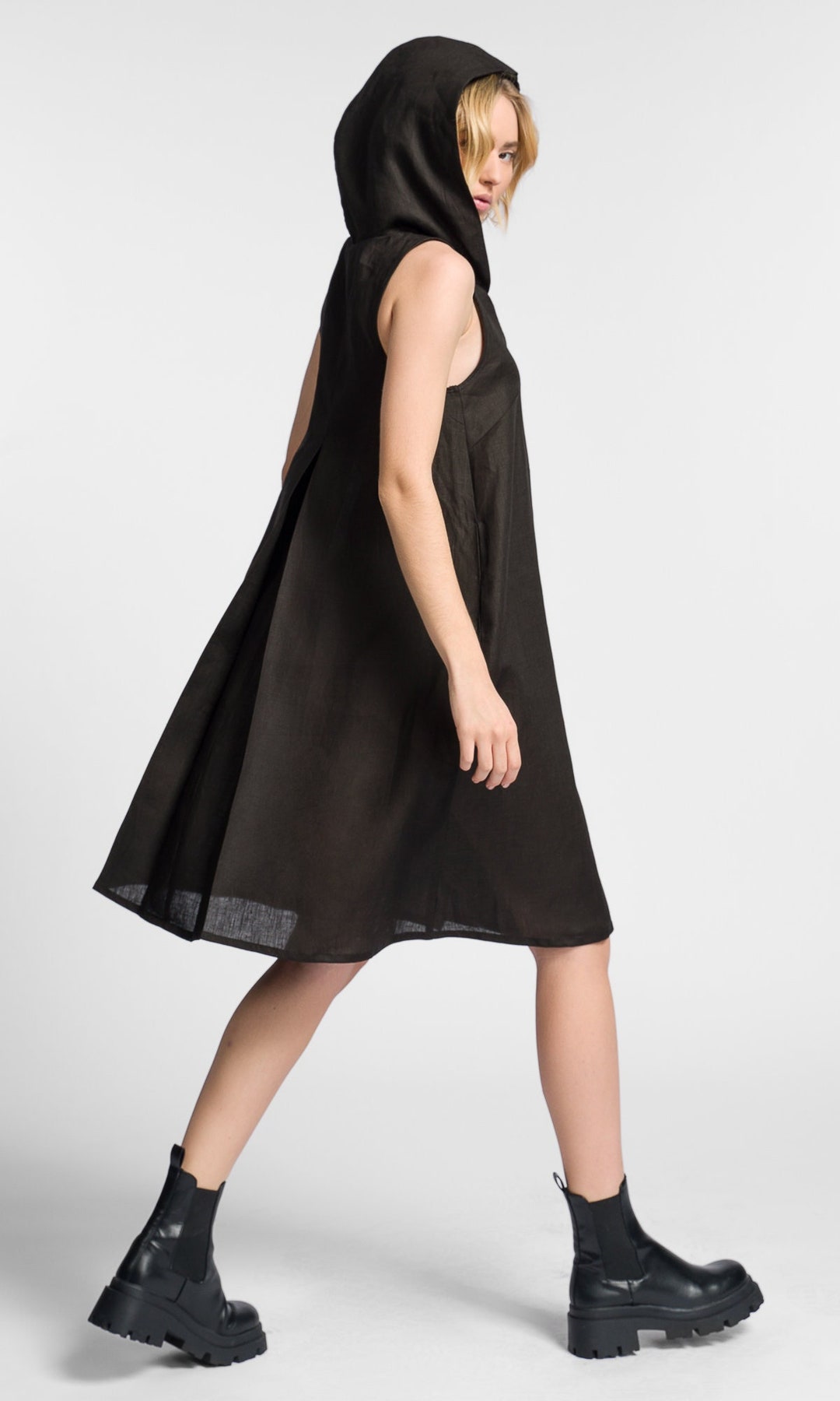 Lumignon ルミニョン LL hooded long dress S Lumignon ルミニョン LL hooded long dress S