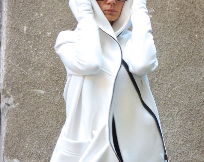 NEW Lined Warm Asymmetric Extravagant Off White Hooded Coat / Quilted Lined Cotton Jacket / Thumb Holes / Outside and Inside pockets A07177