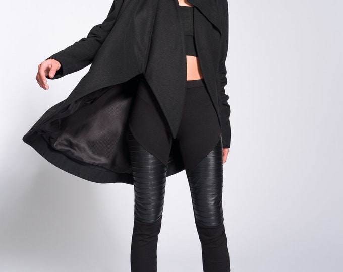 Wool Felt Coat with Asymmetric Tiered Closure A92321