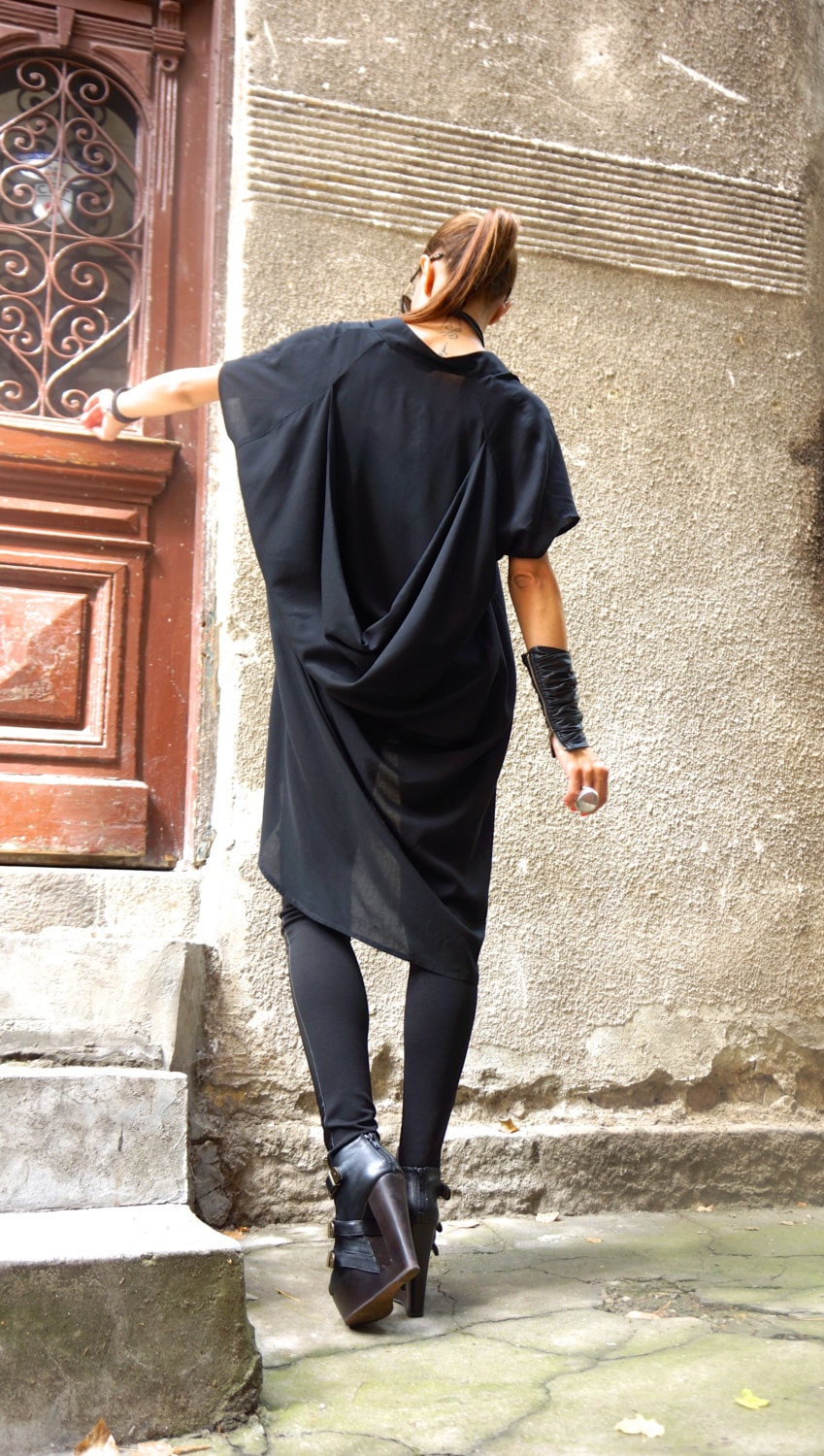 NEW COLLECTION Black Loose Extravagant Shirt / Asymmetric - Etsy UK