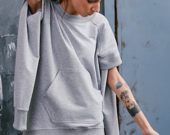 Sweatshirt with Kangaroo Front Pocket Top with Adjustable Sleeves Sweatshirt