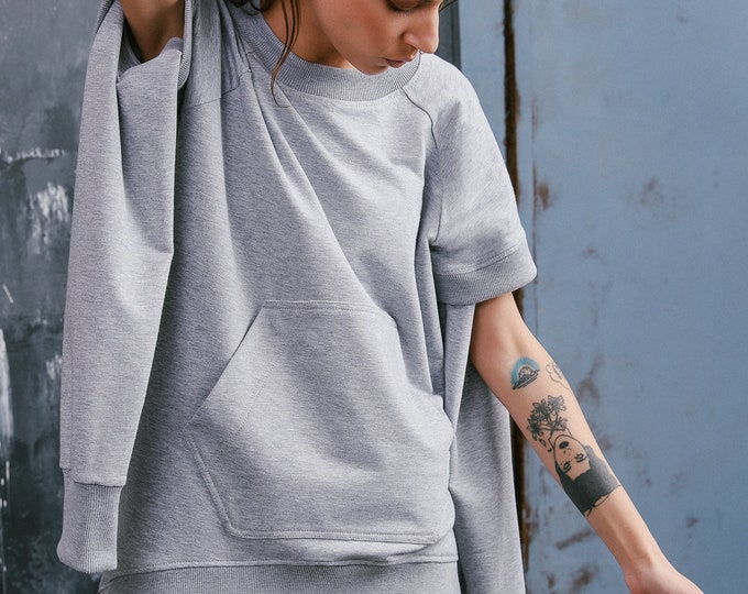 Multi Way Kangaroo Sweatshirt