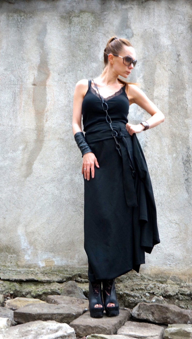 black high low maxi skirt