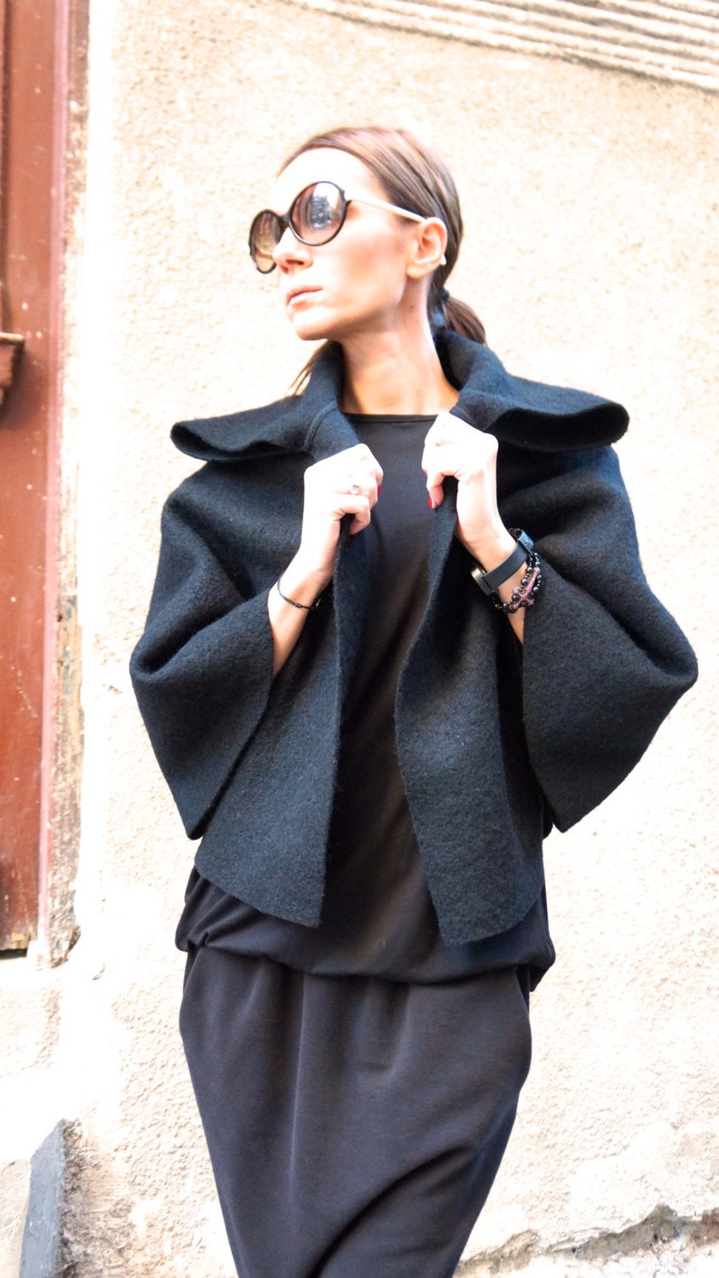 NEW Autumn / Winter Wool Black Bolero / Extravagant Jacket / Wool Blend Coat by Aakasha A01150 image 3