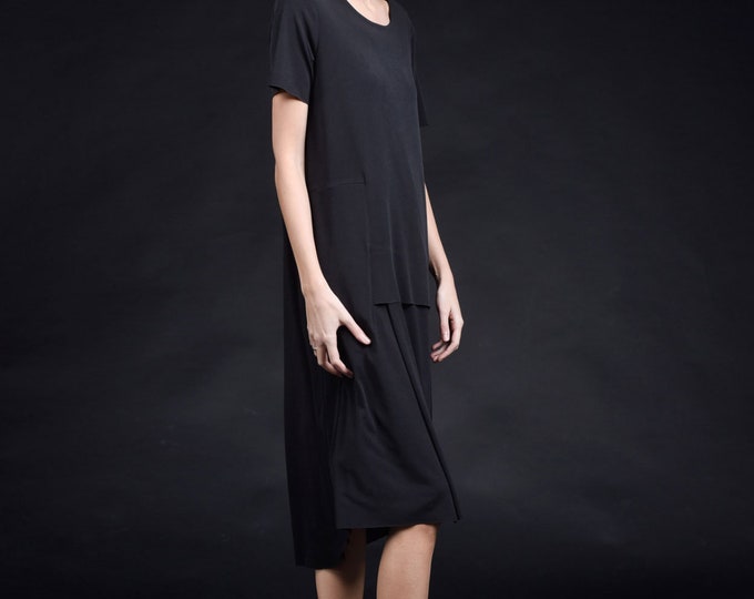 Asymmetric Long Sleeve Layer Dress A90410