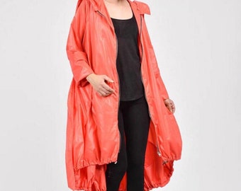 Zipper Hooded Waterproof Raincoat / Spring Blazer Zipper Hooded Waterproof Raincoat / Spring Blazer
