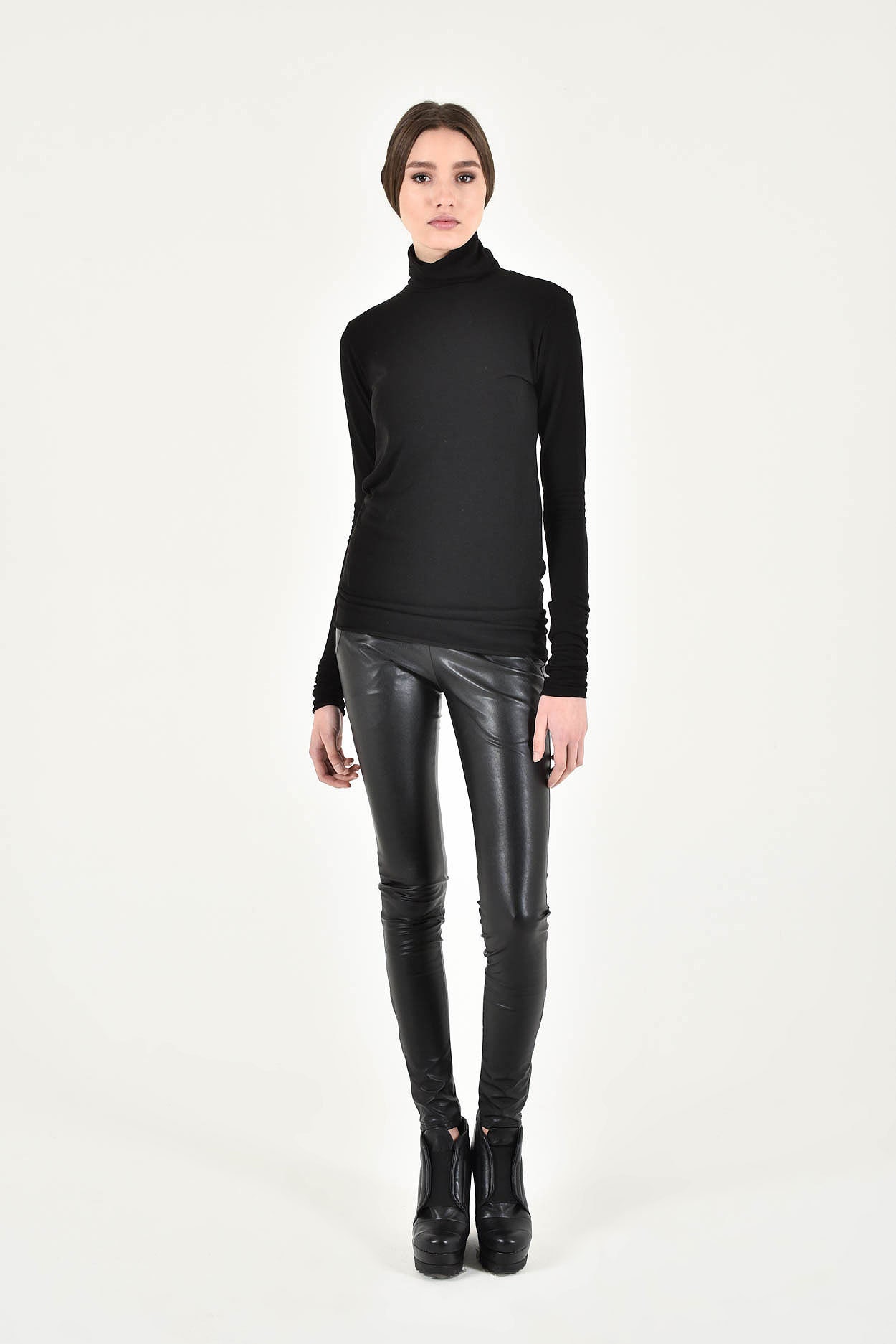 leather leggings to work