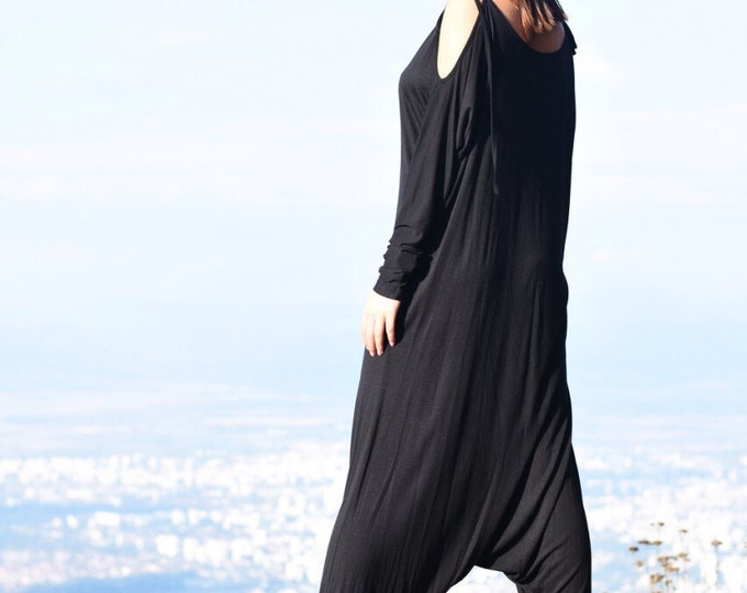 NEW Collection Black Viscose  Jumpsuit  / Extravagant Loose Jumpsuit  both long sleeves and sleeveless  by AAKASHA A19316