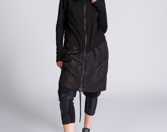 Elegant Hooded Sporty Jacket A90403