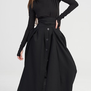Leinen Maxikleid mit Gürtel, Seitentaschen im Boho Stil, Daumenlöcher